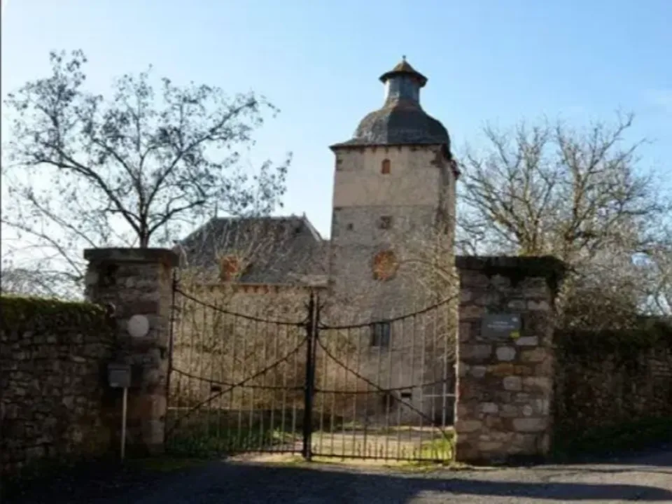 CHÂTEAU DE LA ROQUETTE