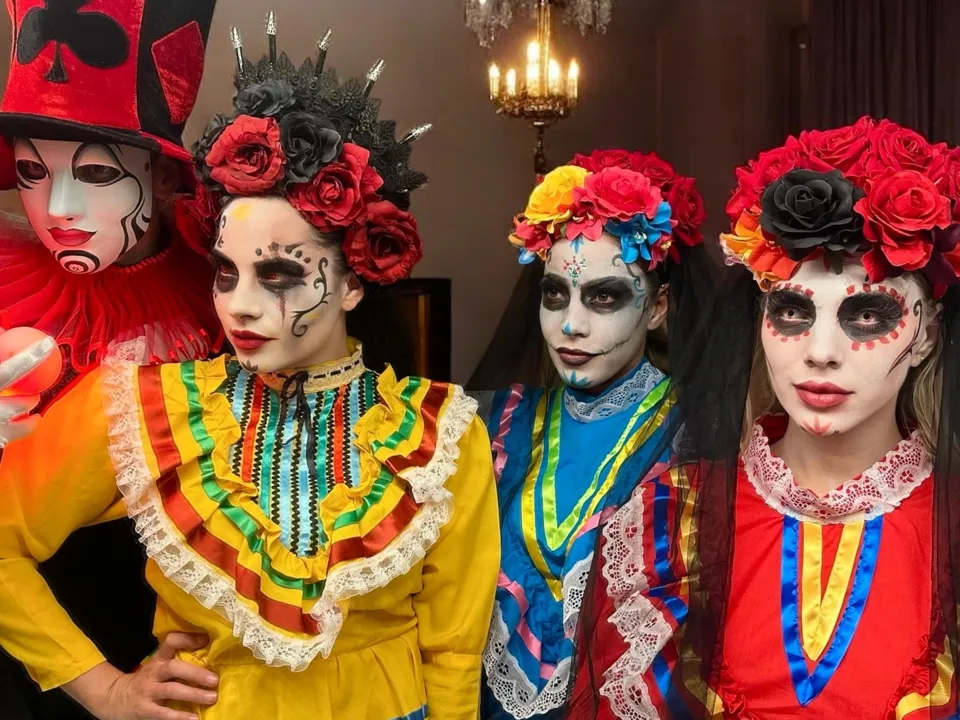 NEVART’S SHOW PRESTIGE 