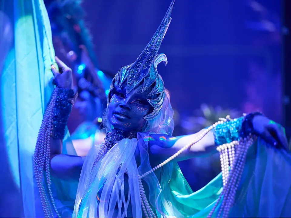 NEVART’S SHOW PRESTIGE 