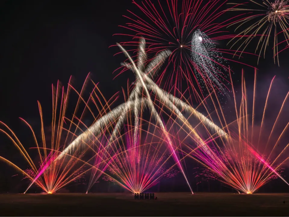 MADNESS FIREWORKS