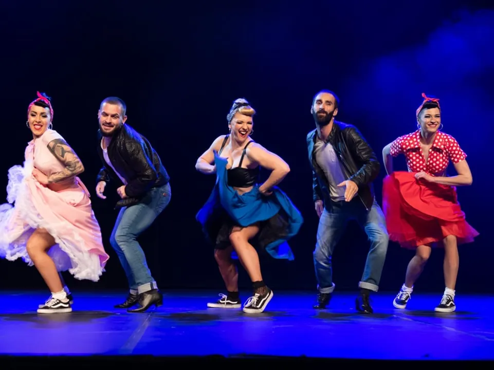 Dancing show
