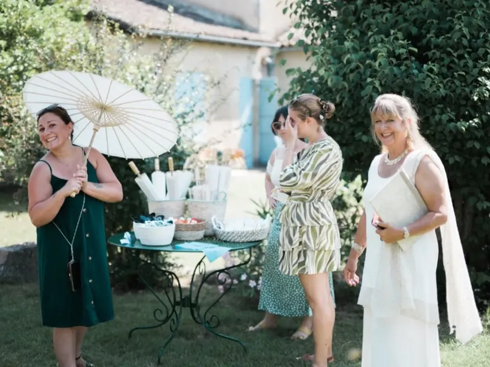 AGENCE WEDDING & EVENT PLANNER - SHADES WAVES