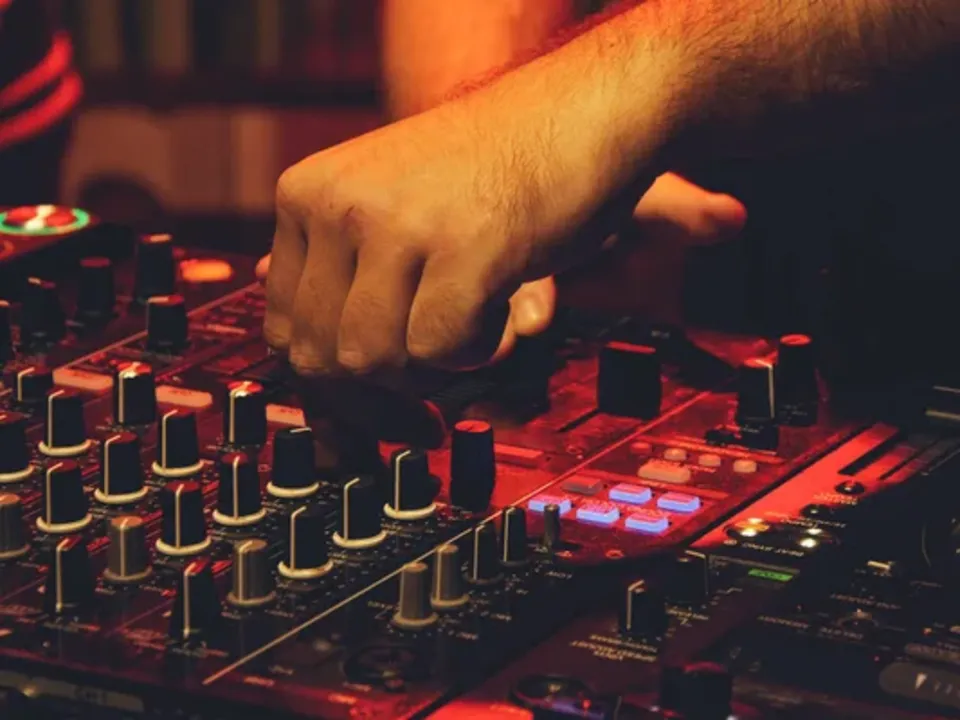 DJ NYCKSON
