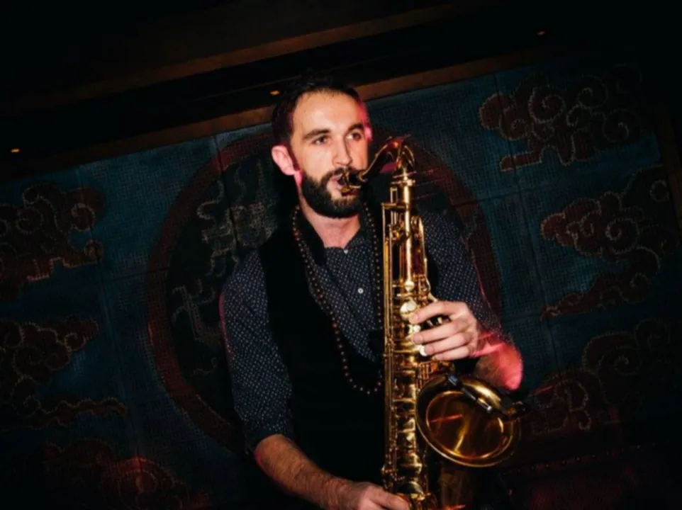 Petit Jean Sax