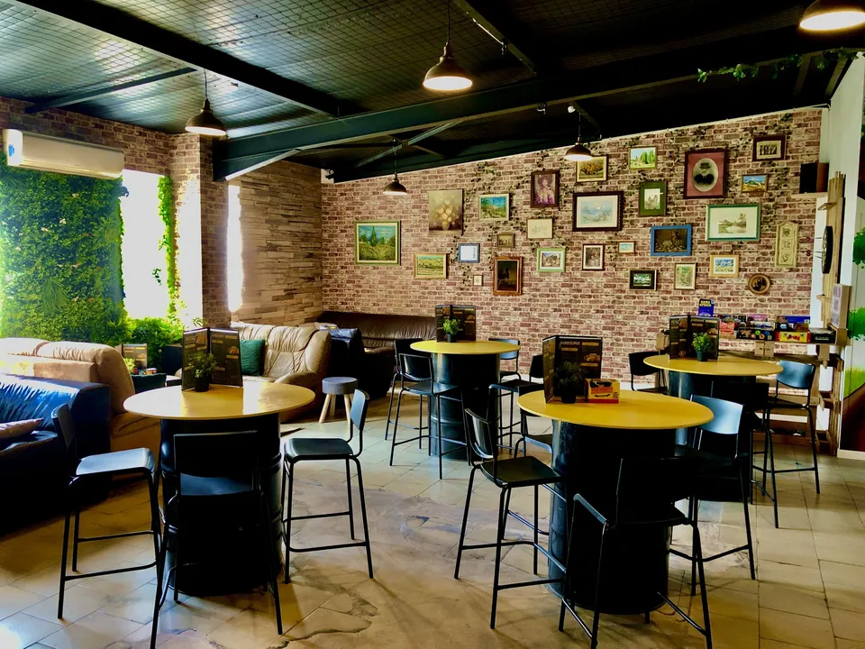 MOVE TO AIXIT ESCAPE GAME