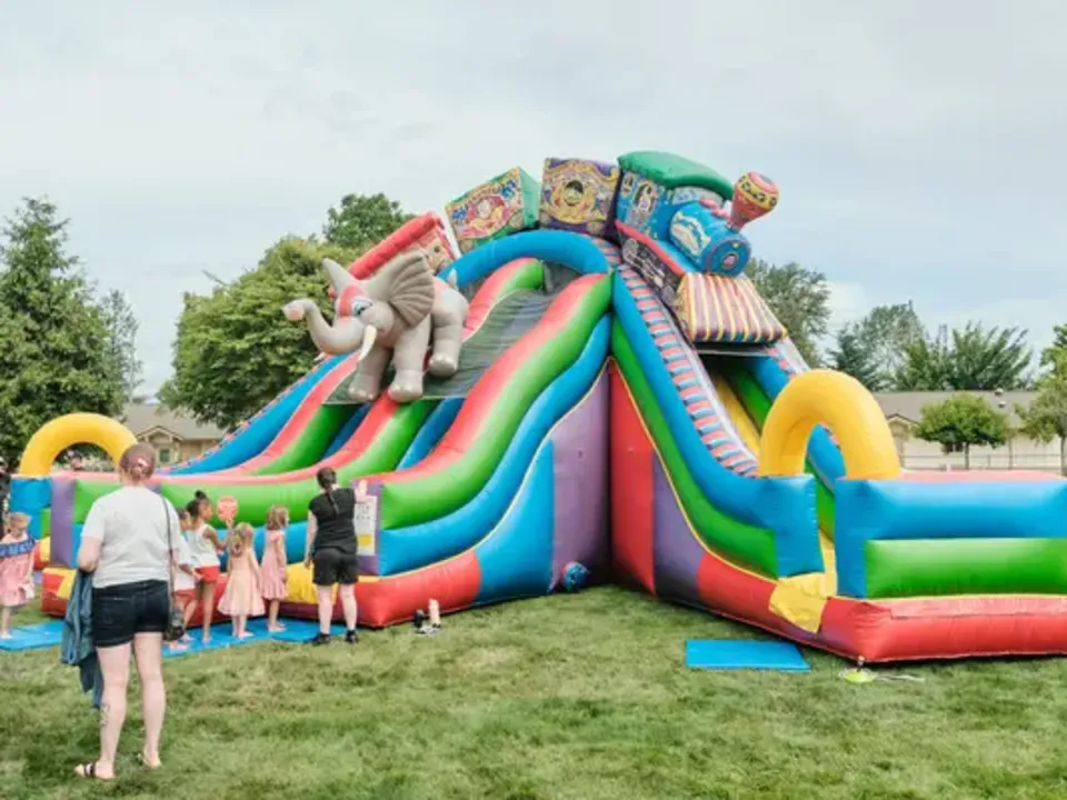 LES P'TITS Z'INVITÉS