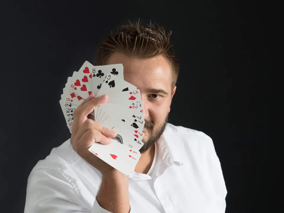 Julian Magicien