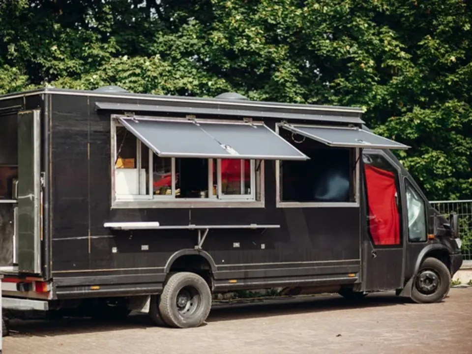 LA TANTINE TOKÉ 
