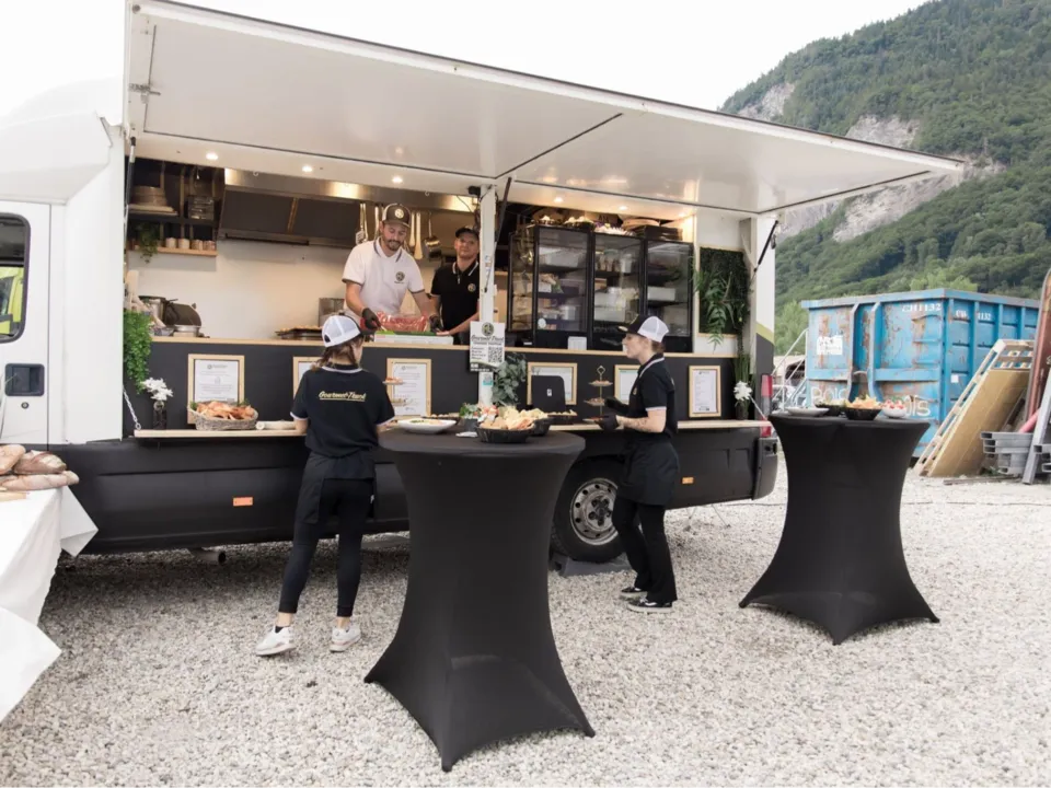 ML GOURMET-TRUCK