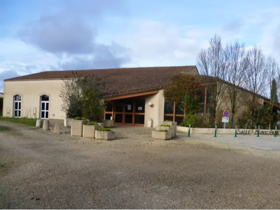 Salle des Fêtes de Foussignac