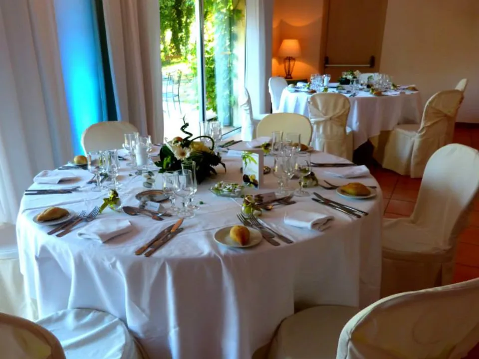 LES SALONS DU MIRAPIER