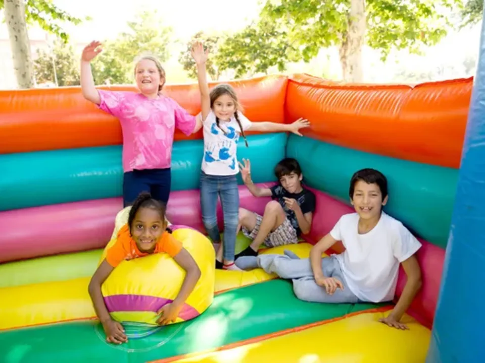 DYNAMIC EMOTION / ANIMATION & STRUCTURE GONFLABLE 