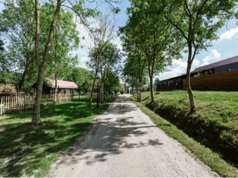 Le Domaine WE