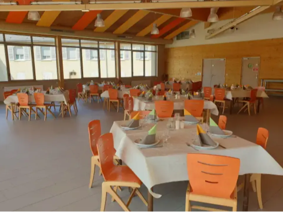 LES MAISONS DE CHÂTEL