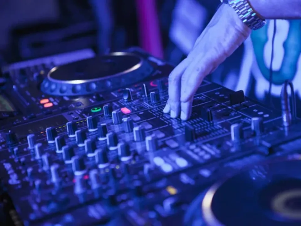 DJ JÉRÉMY