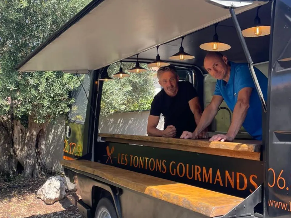 LES TONTONS GOURMANDS