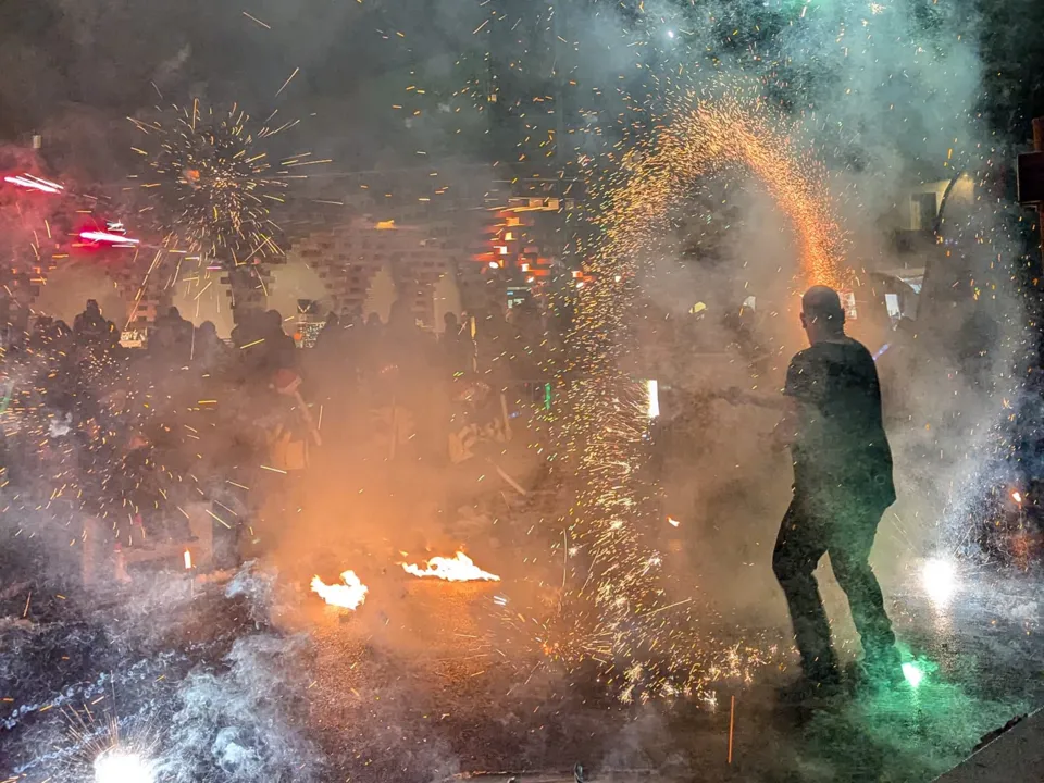 Nico le jongleur de feu
