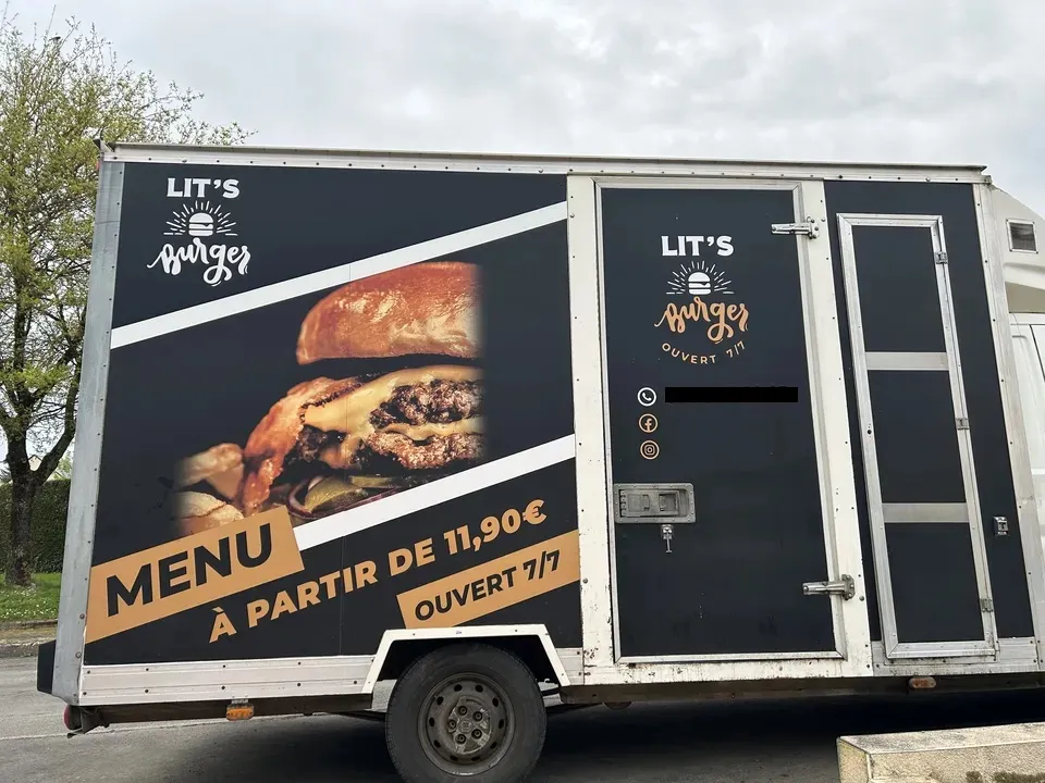 Lit's burger