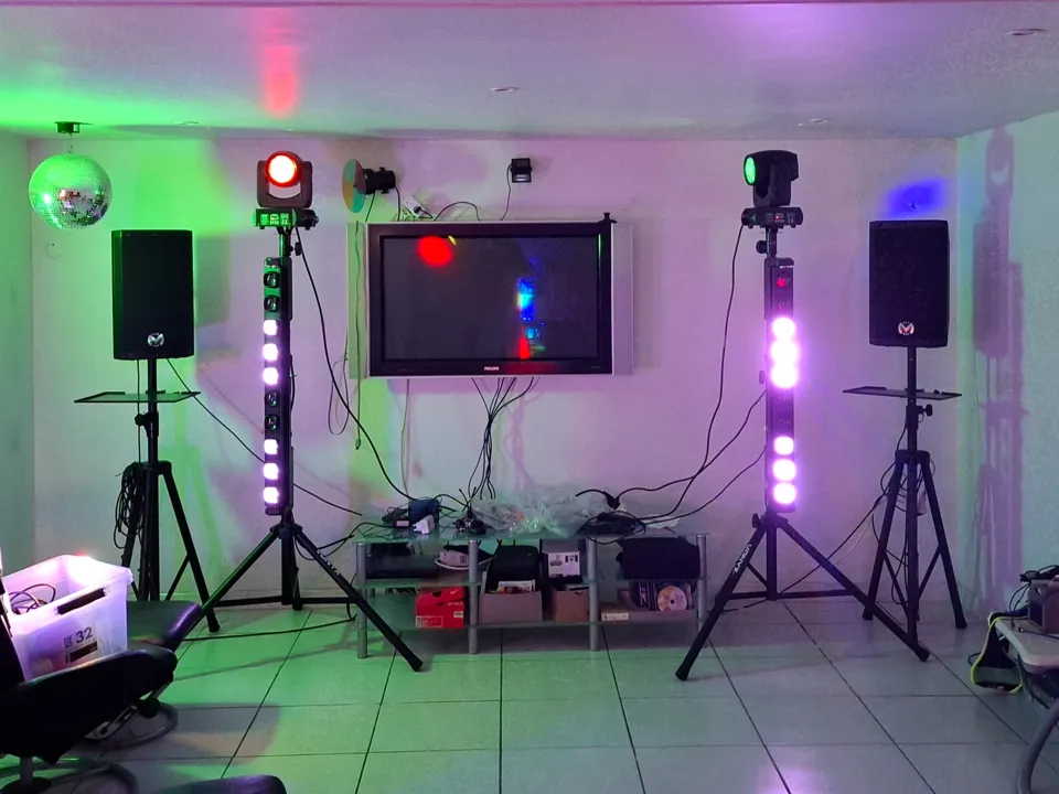 DJ PHIL SON ET LUMIÈRES