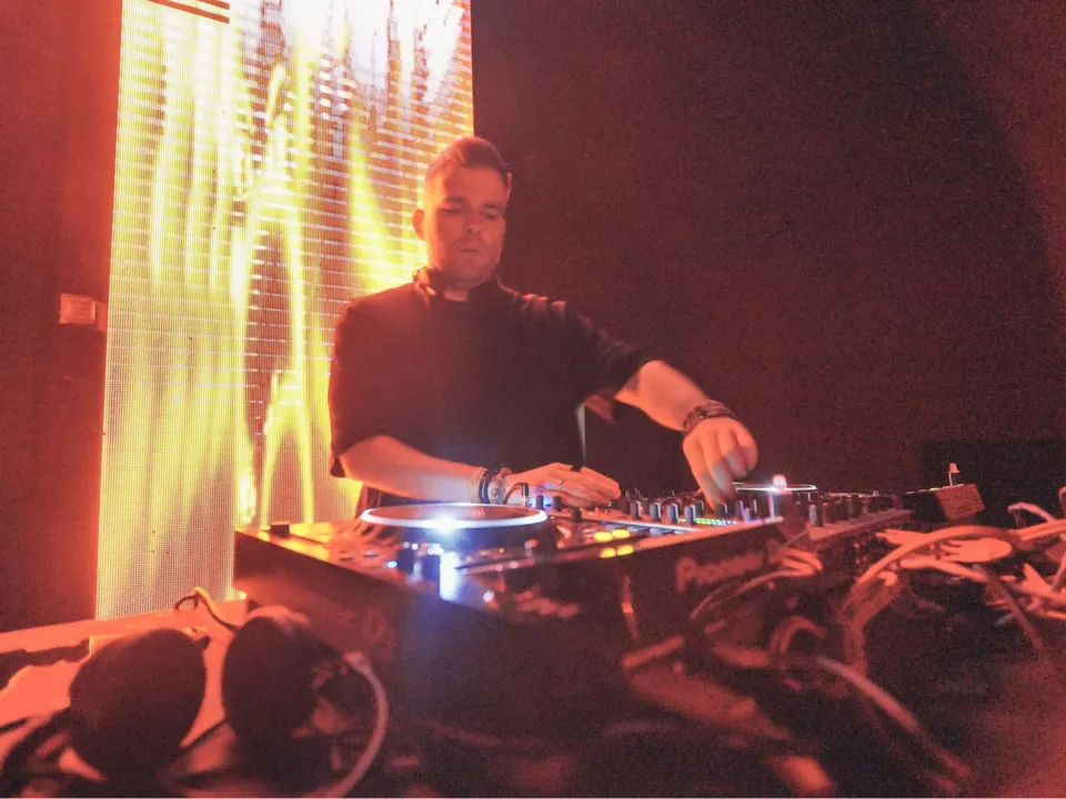 DJ RICK