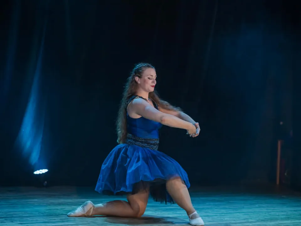 SEÏLLA DANSE LA VIE