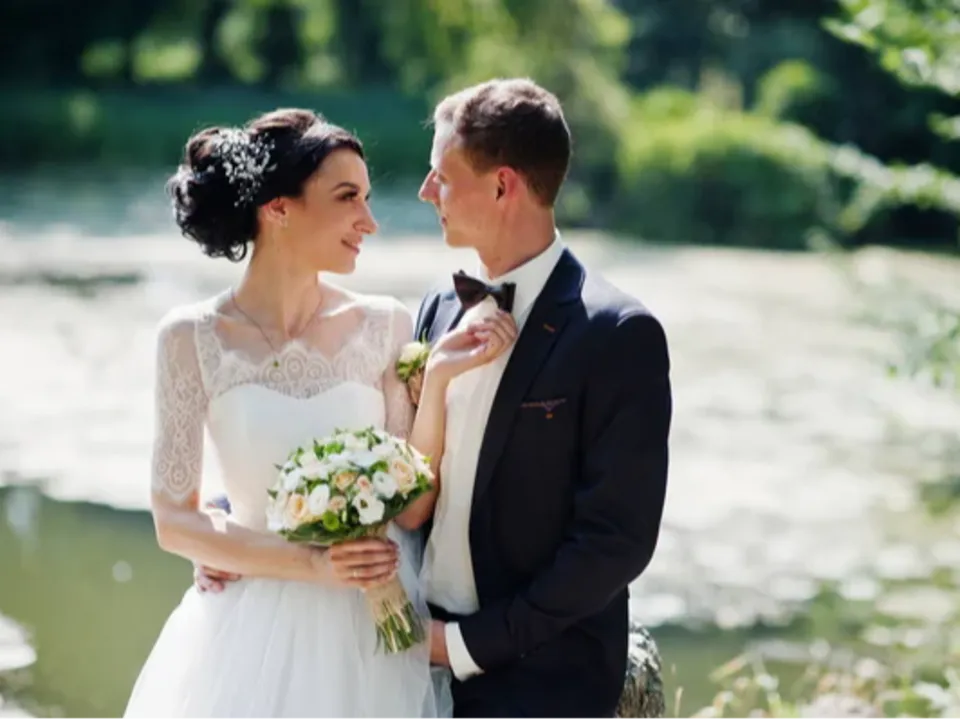 COMINSPIRE STUDIO PHOTO