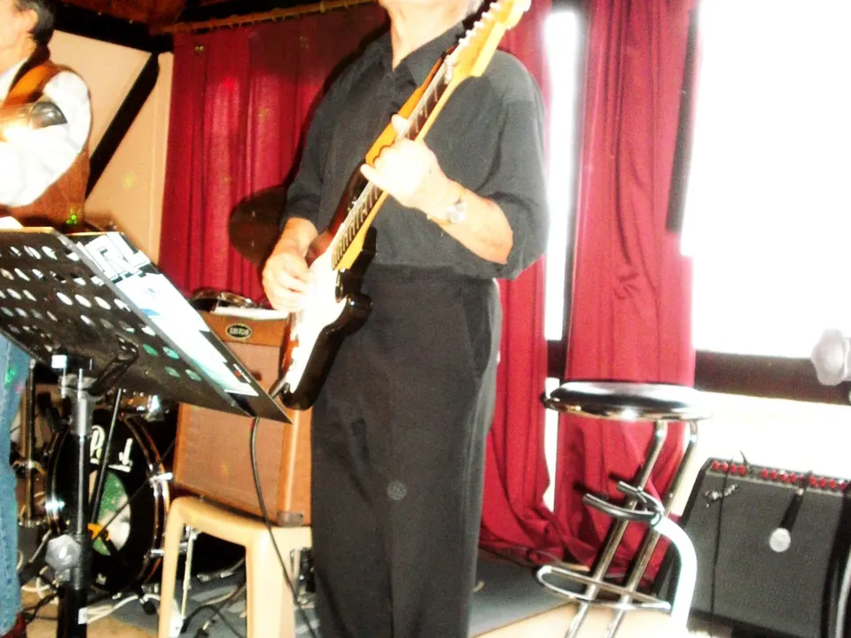 Dancing melodies