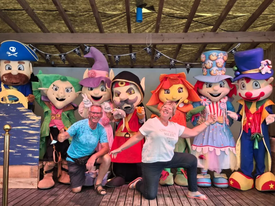 MAGIC COUNTRY - MAURICE GERARD 