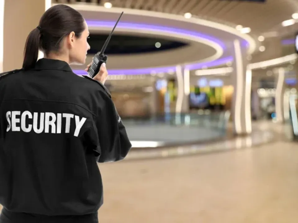 MAIN SECURITE