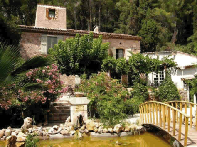AUBERGE LA TUILIERE