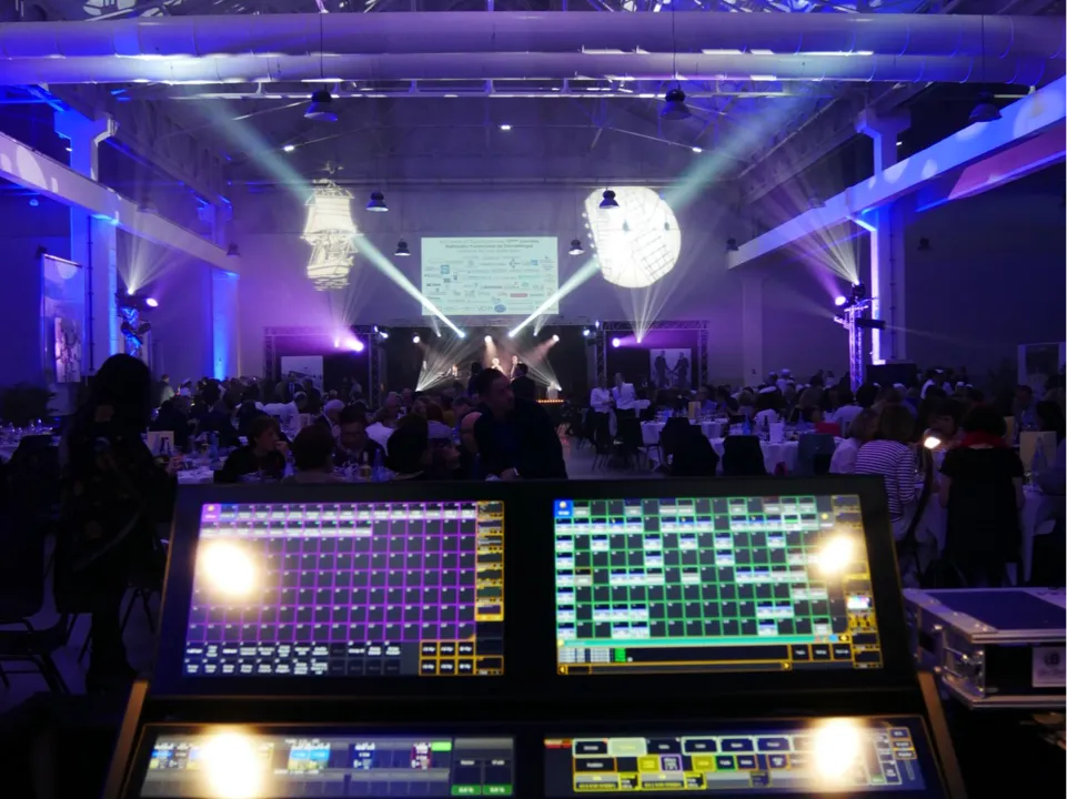 DECIBEL SERVICES