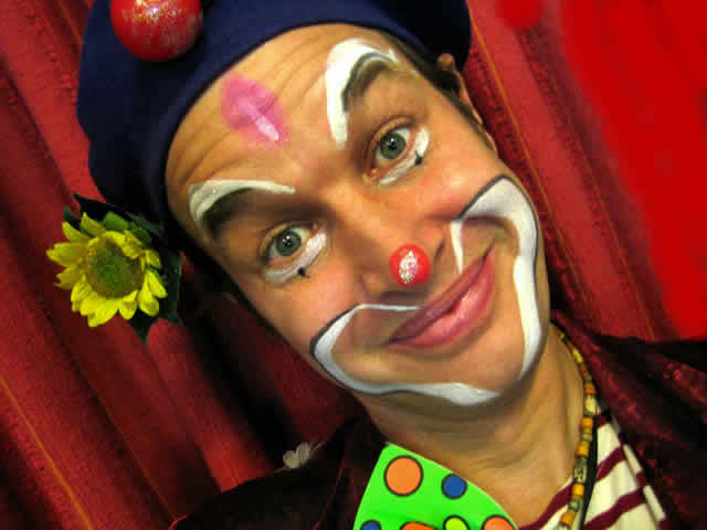 Jyjou* le Clown-Magicien, Mime et Fleur !
