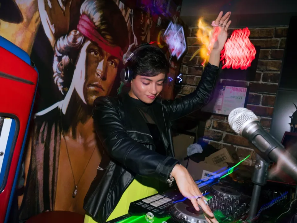 Studio 85
