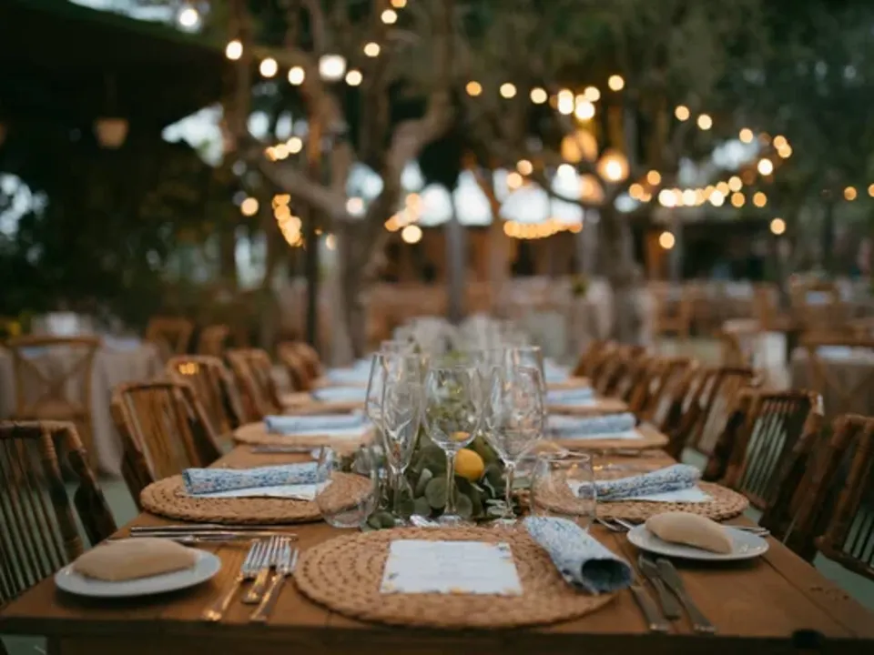 TABLES ET MATIERES