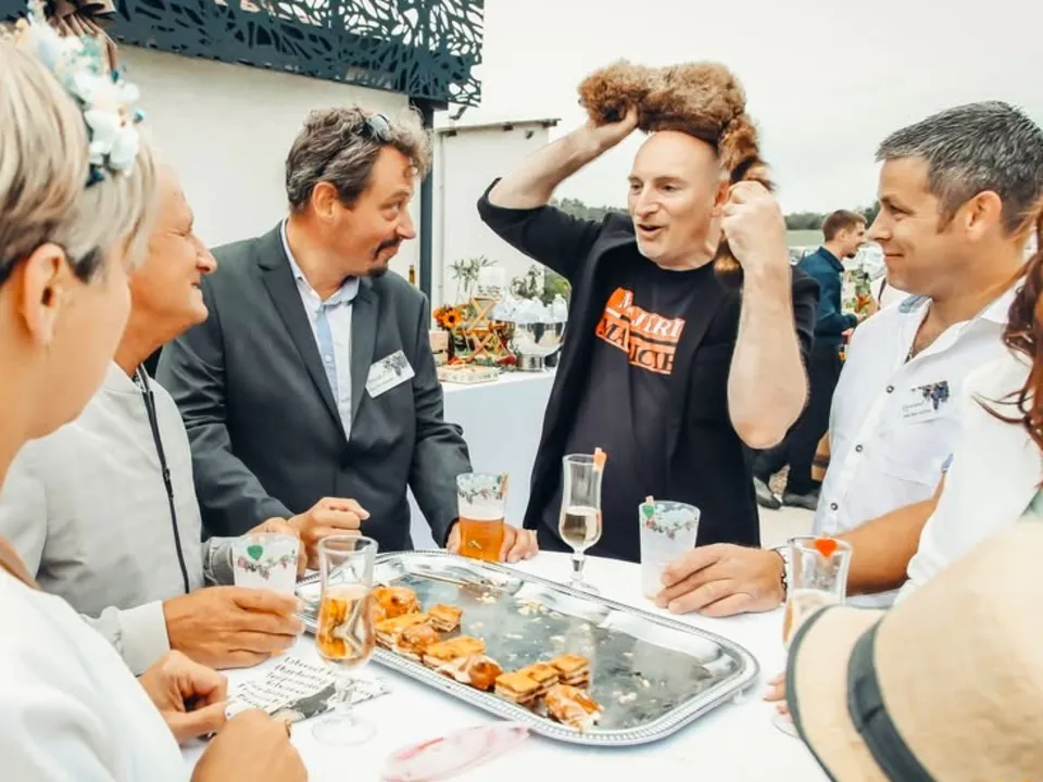 MAJERIK VOTRE MAGICIEN