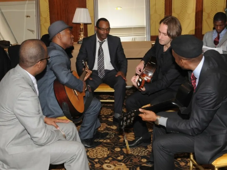 THE AMENI GOSPEL SINGERS