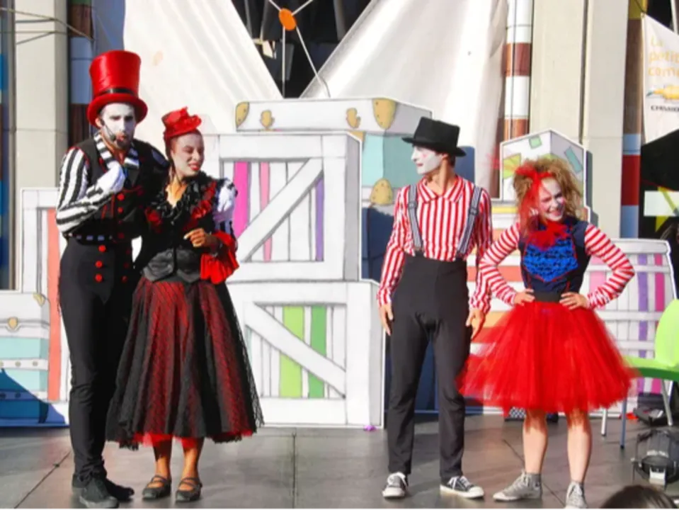 LE THÉATRE D'ÉLODIE