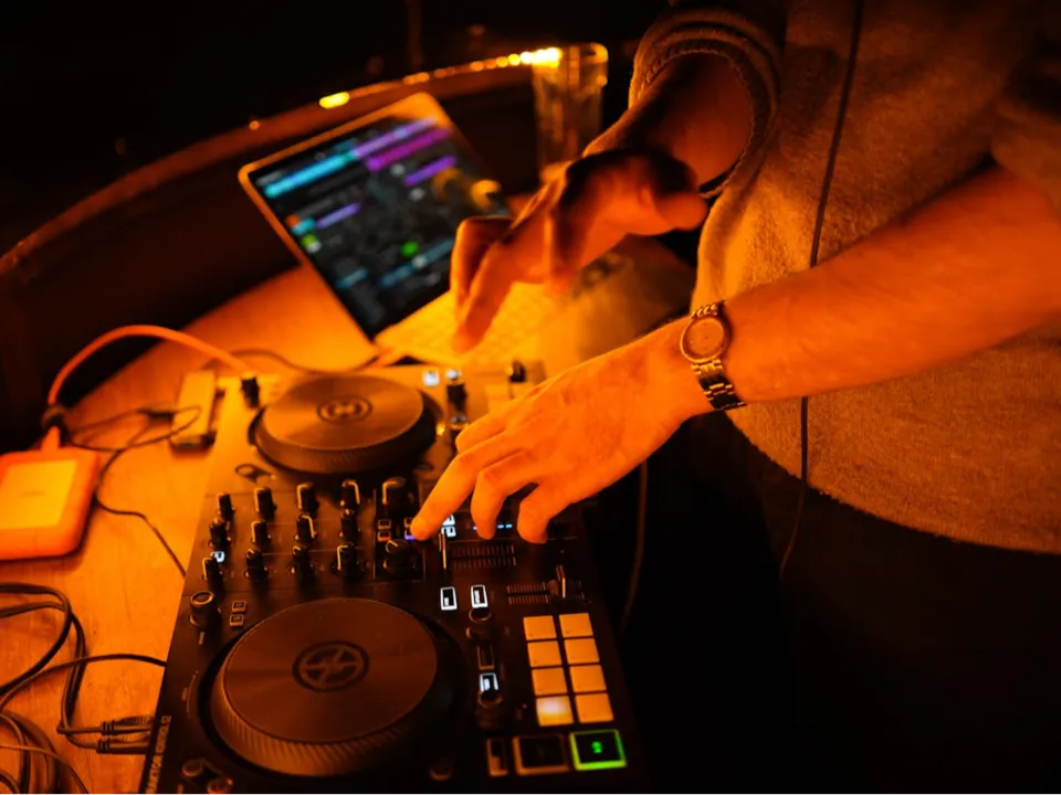 DJ PRO Animation