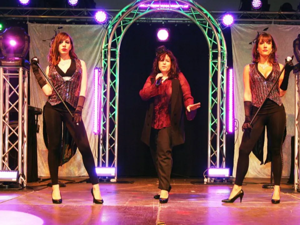 Groupe Triangle Nimes