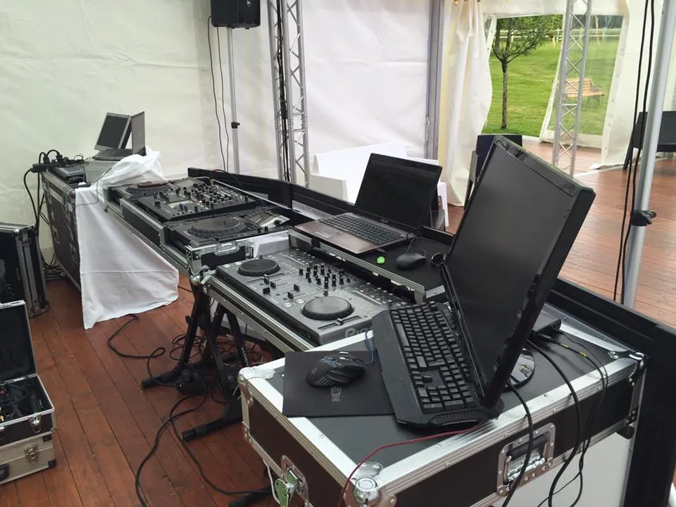 DJ 87
