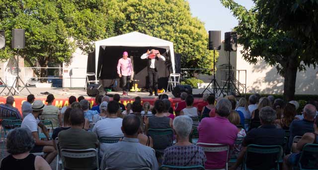 LES VILS NAVETS CHANSONNIERS HUMORISTIQUES