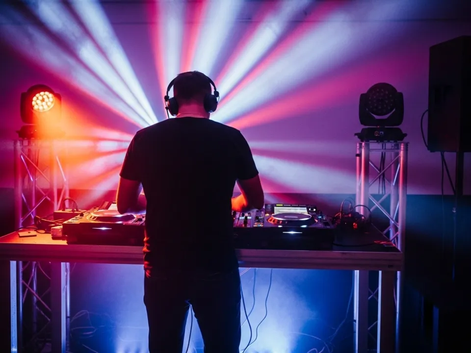DJ Xav