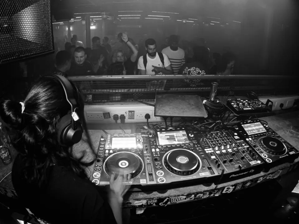 NDCNIKO (NIGHT DECIBEL CONCEPT)