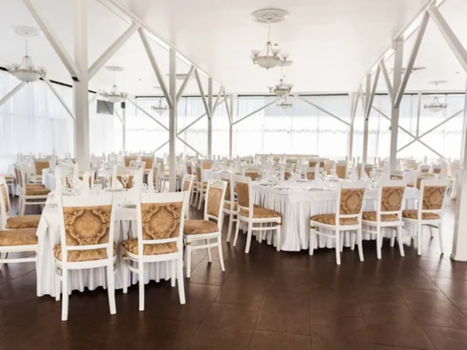 LA CAVERNE DE CIVRAY