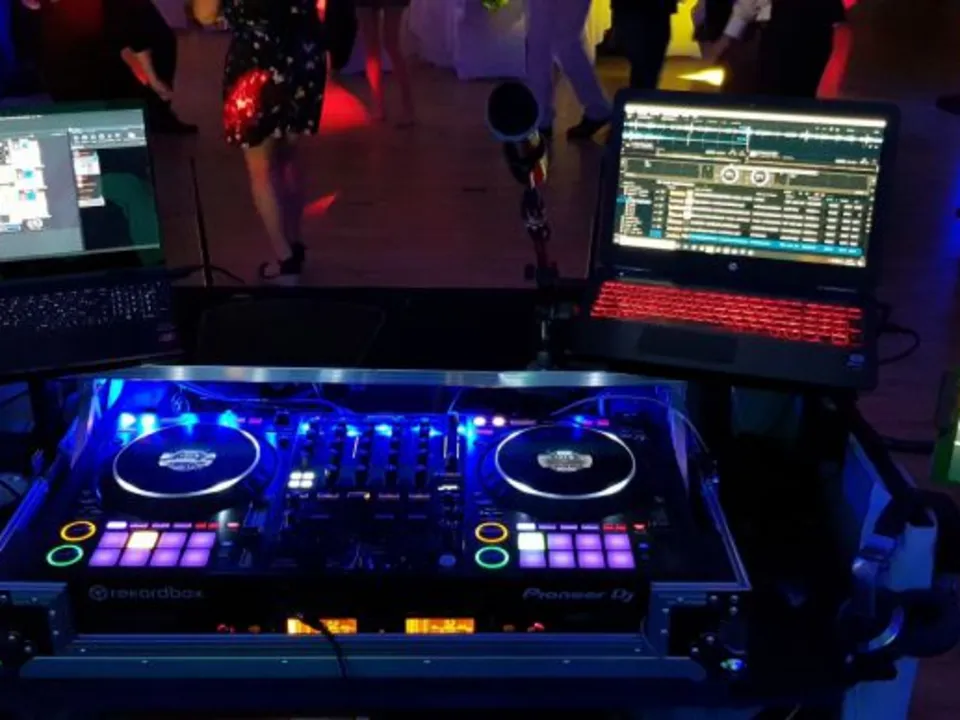 DJM   ANIMATION 