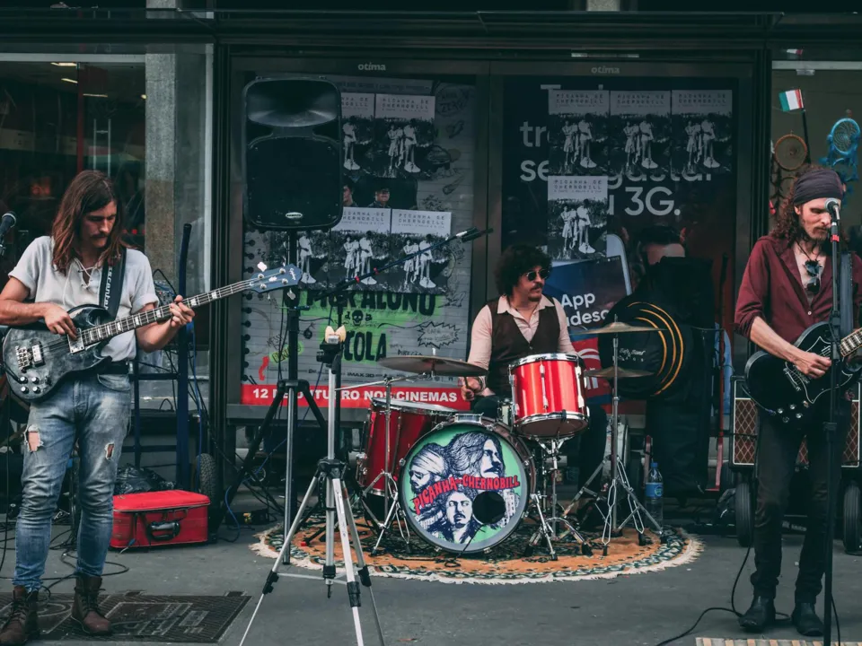 SORTIE DE SECOURS THÉÂTRE