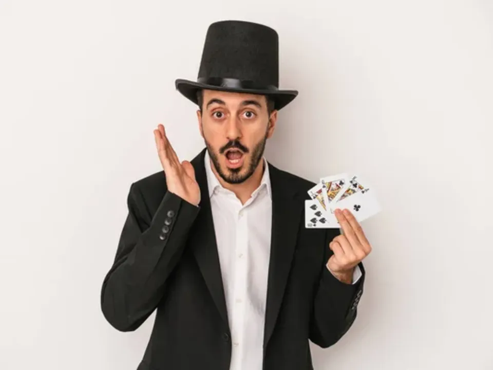 EPHÉMÈRE LA MAGICIENNE 