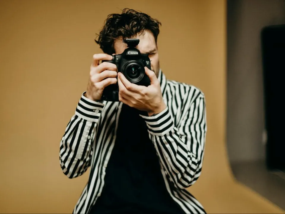 MICKAEL ASSONITIS PICTURES