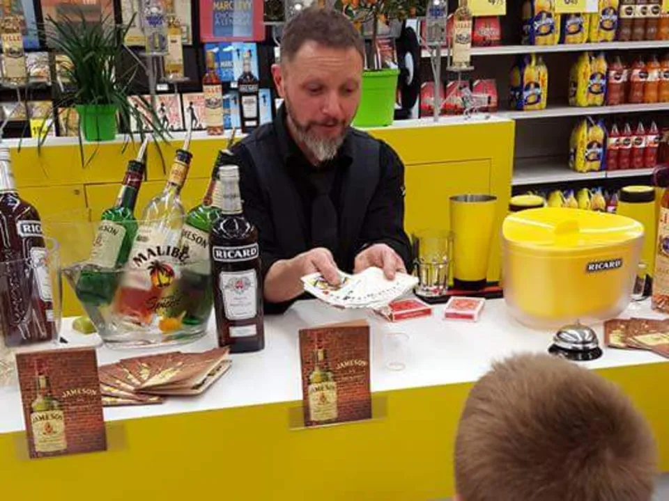 Magic Bartender - Cocktails & Magie Créations