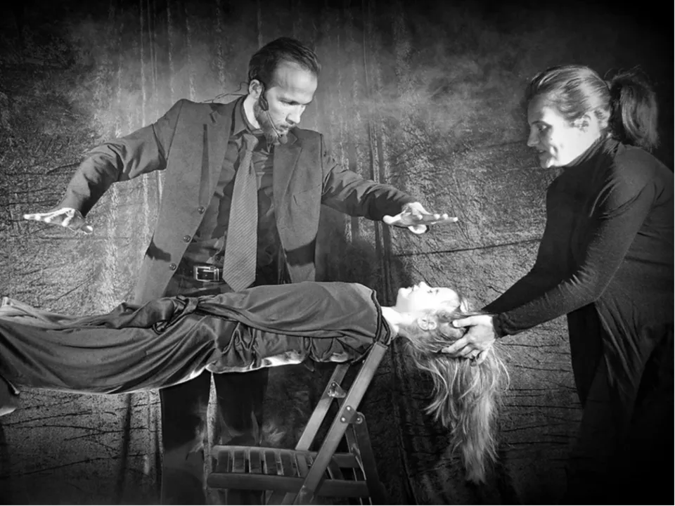 BENOÎT PHILIPPE - MAGICIEN